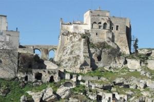Il progetto del restauro del Castello di Ginosa vincitore a Ferrara
