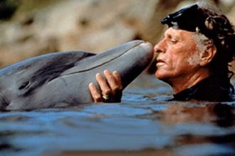 Il Premio Oscar Richard O’Barry in Puglia per una ricerca sui delfini