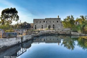 Una guida turistica non comune per raccontare Taranto