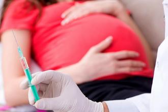 Le vaccinazioni in gravidanza per prevenire malattie ai neonati